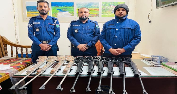 সিলেটে পুলিশের অভিযানে ১০টি আগ্রেয়াস্ত্র উদ্ধার