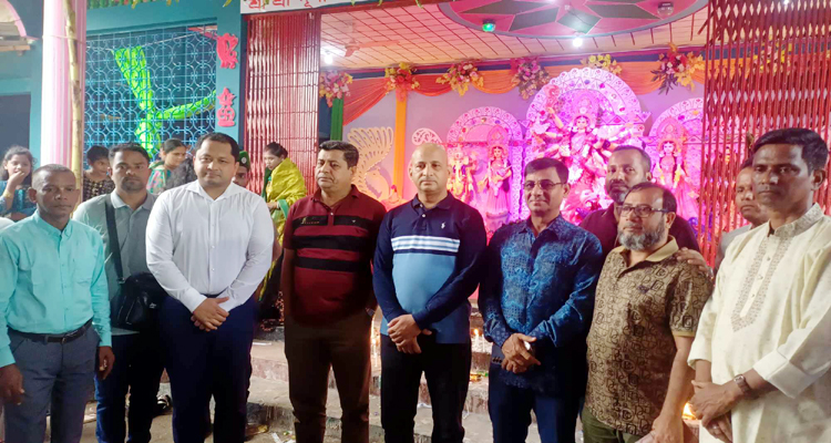 সকল মানুষের আনন্দঘন সম্প্রীতি রয়েছে: বিভাগীয় কমিশনার