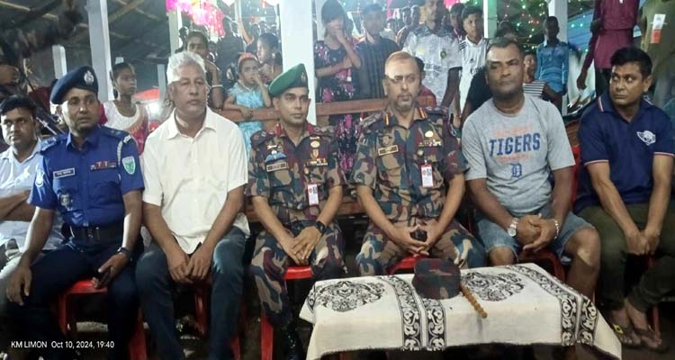 পূজামন্ডপ পরিদর্শন করছেন বিজিবি’র সিলেট সেক্টর কমান্ডার