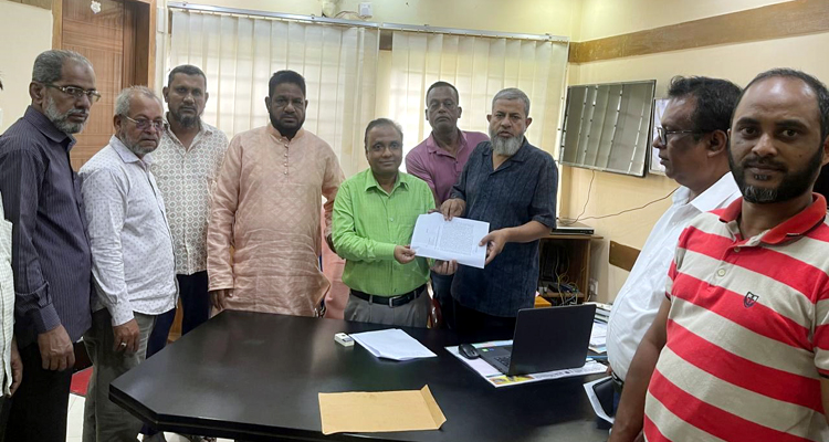 প্রিপেইড মিটার বাতিলের দাবিতে পাঠানপাড়া এলাকাবাসীর স্মারকলিপি প্রদান