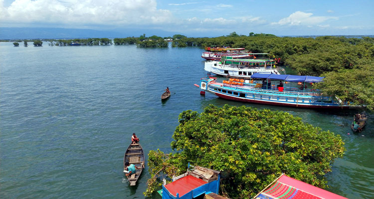 টাংগুয়ার হাওরে নিখোঁজের ৫ ঘন্টা পর ব্যাংক কর্মকর্তার মরদেহ উদ্ধার