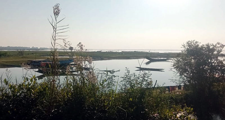 জলাবদ্ধতায় অসহায় সুনামগঞ্জের পাগনাপারের কৃষক