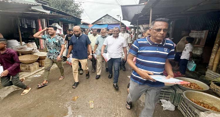 ফ্যাসিসরা দেশ ছেড়ে পালিয়ে তাদের অপকর্মের ফল পেয়েছে