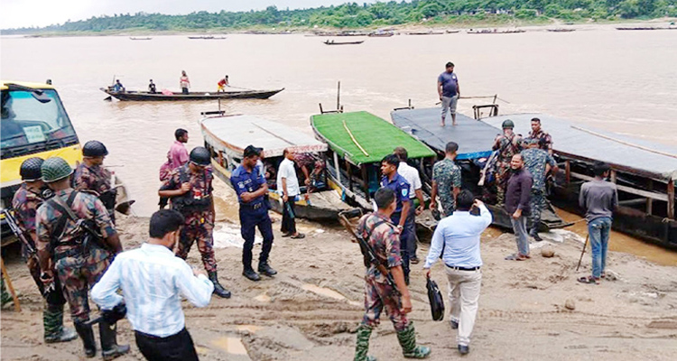 সিলেটে ৩৫ হাজার ঘনফুট পাথর উদ্ধার, ৭০ ট্রাক আটক