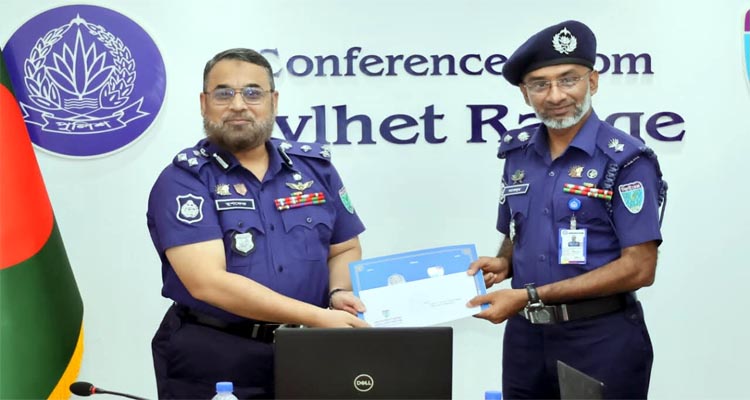 মাদকদ্রব্য উদ্ধারে বিশেষ সম্মাননা পেলেন হবিগঞ্জের এসপি