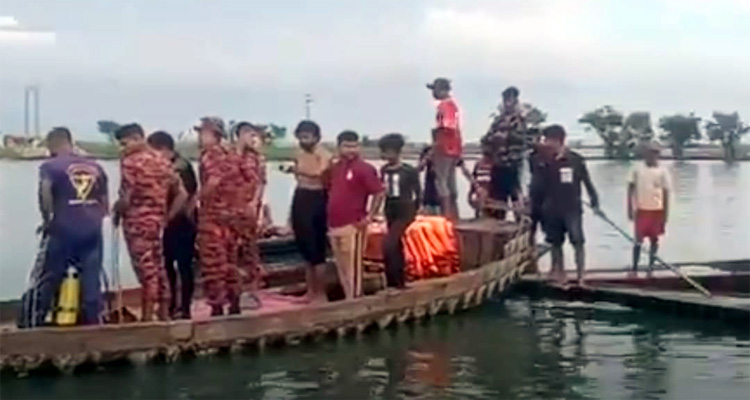 টাঙ্গুয়ার হাওরে পর্যটকবাহী নৌকা থেকে পানিতে পড়ে শিশুর মৃত্যু