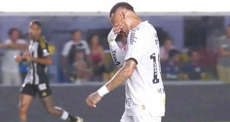 ছয় গোলে উড়ে গেল সান্তোস; নেইমার বললেন ‘আমি লজ্জিত’