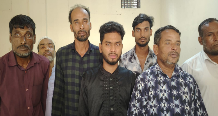 গোয়াইনঘাটে নৌপথে চাঁদাবাজির মামলায় প্রধান আসামি আজমলসহ আটক ৭