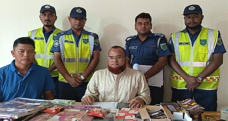<span style='color:#ff0000;font-size:18px;'>হাইওয়ে পুলিশের অভিযান</span> <br/> বিপুল ভারতীয় পণ্যসহ কাভারভ্যান আটক, যুবক গ্রেপ্তার