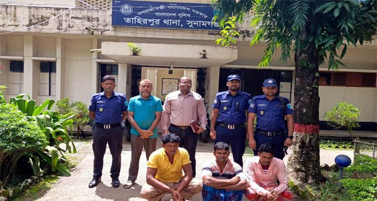 শান্তিপুরে অবৈধভাবে বালু উত্তোলনের দায়ে ৩ জনকে কারাদণ্ড