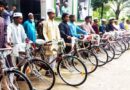 টানা ৪০ দিন জামাতে নামাজ পড়ে বাইসাইকেল পেল ১৮ কিশোর