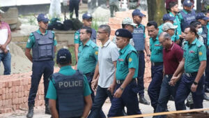 ১৫ সেনা কর্মকর্তাকে কারাগারে পাঠানোর নির্দেশ