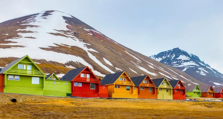 জন্ম-মৃত্যু নিষিদ্ধ যে দ্বীপে!