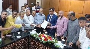 সম্মিলিত ব্যবসায়ী পরিষদ পূর্বের নির্দ্ধারিত তারিখেই  চেম্বারের নির্বাচন চায়