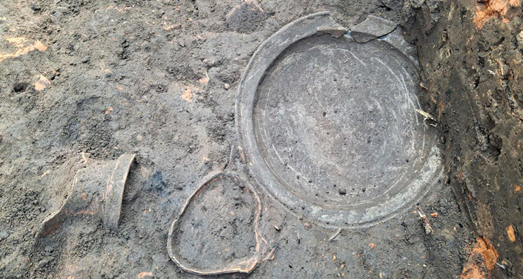 মহাস্থানগড়ে মিলল সুলতানি আমলের নিদর্শন