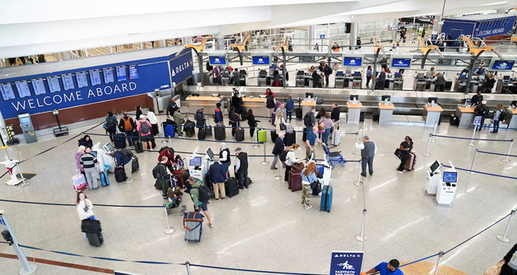 যুক্তরাষ্ট্রে ৩৫ দিন ধরে চলছে শাটডাউন, ফ্লাইট ছাড়তে দেরি