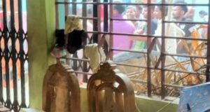 নবীগঞ্জে সাংবাদিকের বাড়িতে সন্ত্রাসী হামলা, ভাঙচুর–লুটপাটে আহত ৩