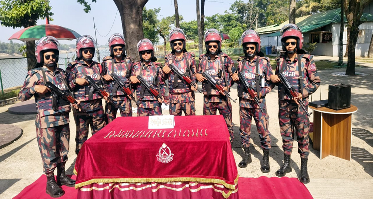 তাহিরপুরে সীমান্তে ২৪টি ইলেকট্রিক ডেটোনেটর উদ্ধার