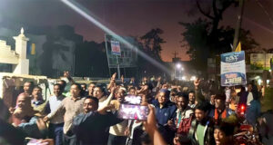 ধানের শীষের প্রার্থী আনিসুল হকের সমর্থনে তাহিরপুরে বিশাল মিছিল