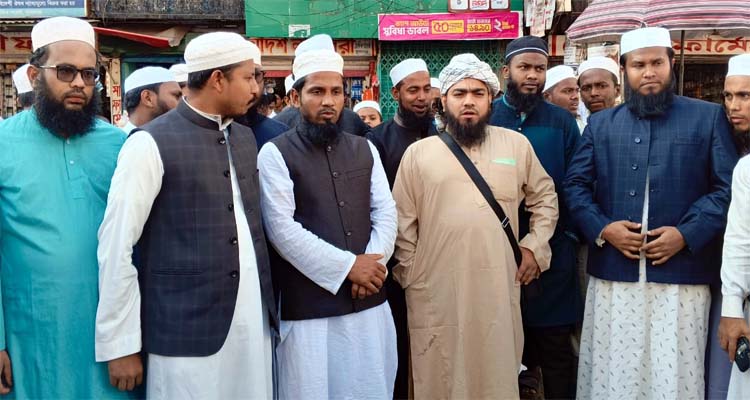 হাদীর খুনিদের শাস্তির দাবিতে সুনামগঞ্জে বিক্ষোভ মিছিল