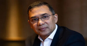 যেকোনো সময় দেশে ফিরবেন তারেক রহমান: আমীর খসরু