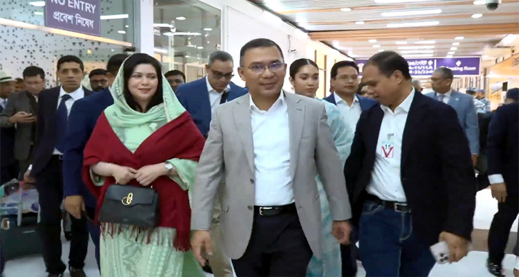 ১৭ বছর পর দেশের মাটিতে তারেক রহমান