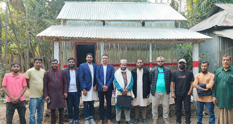 জকিগঞ্জের বীরশ্রীতে মানবিক উদ্যোগে ঘর পেলেন বৃদ্ধা টরই বিবি 