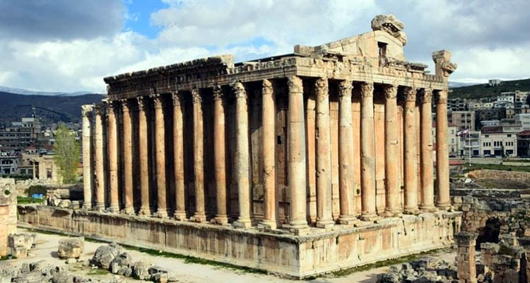 বা’আলবেকের পাথর রহস্য: ইতিহাস, বিস্ময় ও অমীমাংসিত প্রশ্ন