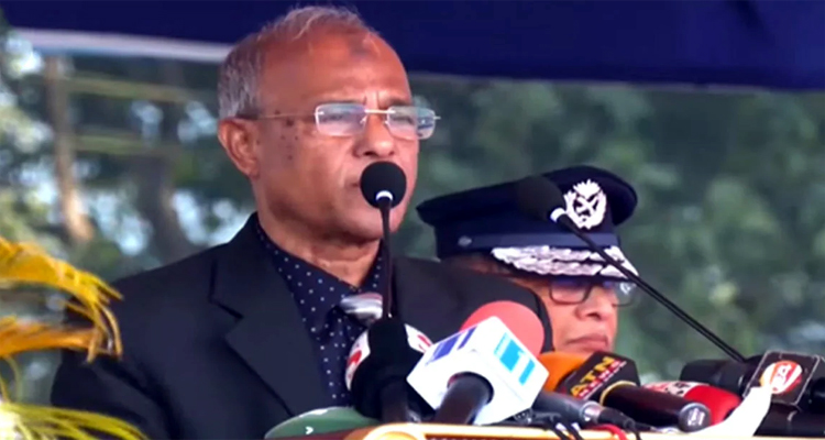 ‎পুলিশ রাষ্ট্রের কর্মচারী : স্বরাষ্ট্র উপদেষ্টা