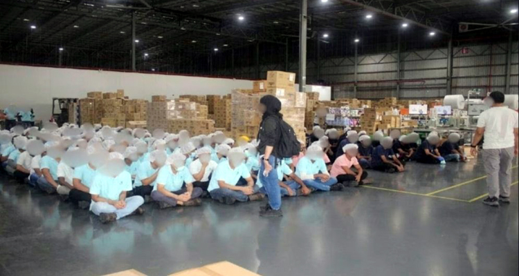 মালয়েশিয়ায় অবৈধ ২৬ বাংলাদেশি গ্রেফতার