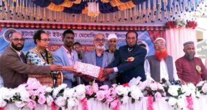 <span style='color:#ff0000;font-size:18px;'>সিলেট শিক্ষাবোর্ড চেয়ারম্যান</span> <br/> যেখানে গুনের সমাদর নেই সেখানে গুণীর জন্ম হয় না