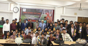 <span style='color:#ff0000;font-size:18px;'>দানবীর ড. সৈয়দ রাগীব আলী</span> <br/> খেলাধুলা মানুষের মন ও শরীর ভালো রাখে