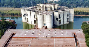 সংসদের দক্ষিণ প্লাজায় শপথ নেবে নতুন সরকার