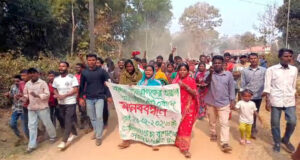 আ.লীগের নাম জড়িয়ে পঞ্চায়েত কমিটি বাতিলের অভিযোগ