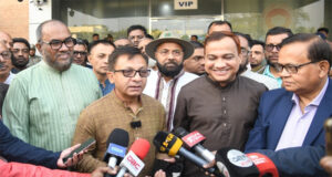 রমজানে বাজার স্থিতিশীল রাখার জন্য পর্যাপ্ত মজুদ আছে: বাণিজ্যমন্ত্রী