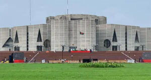 এবার সংসদে প্রথম অধিবেশন, স্পিকার-ডেপুটি স্পিকার নির্বাচন হবে যেভাবে