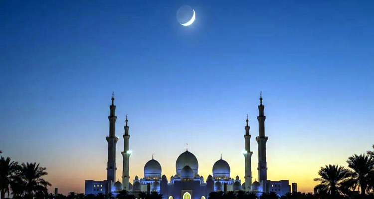 চাঁদ দেখা গেছে, বৃহস্পতিবার থেকে রোজা