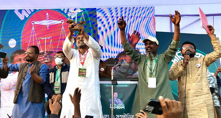 নতুন প্রজন্ম দেশে পচা রাজনীতি দেখতে চায় না: শিশির মনির