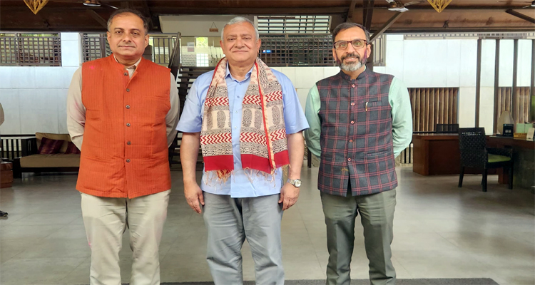 ভারতীয় হাই কমিশনের প্রতিনিধিদের সাথে নাসের রহমানের বৈঠক