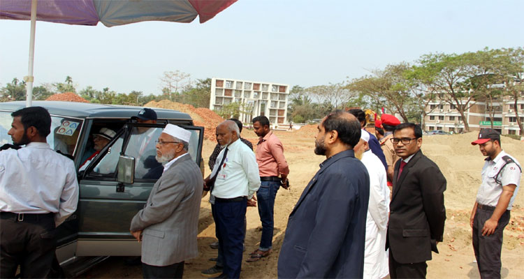 লিডিং ইউনিভার্সিটির তৃতীয় একাডেমিক ভবনের নির্মাণ কাজ পরিদর্শন