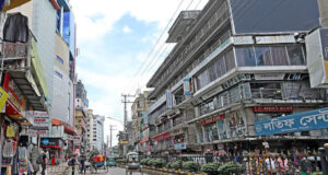 দোকানপাট ও শপিংমল খোলা রাখার সময় পরিবর্তন