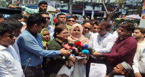 মায়ের ডাকের লাবনীর বিএনপির সংরক্ষিত নারী আসনের মনোনয়ন ফরম সংগ্রহ