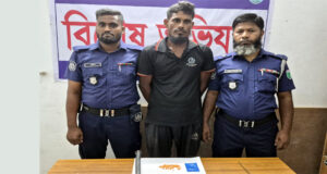 লাখাইয়ে কুখ্যাত মাদক ব্যবসায়ী গ্রেফতার