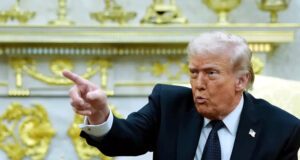 ভারত-চীনের মানুষ শুধু সন্তান জন্ম দিতে যুক্তরাষ্ট্রে আসে: ট্রাম্প