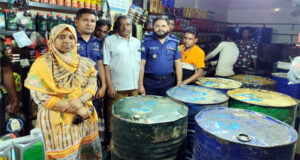 বড়লেখা ও জুড়ীতে বিপুল পরিমানে জ্বালানি তেল জব্দ