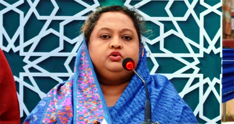 রাজপথের ‘অগ্নিকন্যা’ শাম্মী আক্তারই পেলেন বিএনপির মনোনয়ন