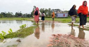 শায়েস্তাগঞ্জে দেড় কিলোমিটার কাঁচা রাস্তার বেহাল দশা