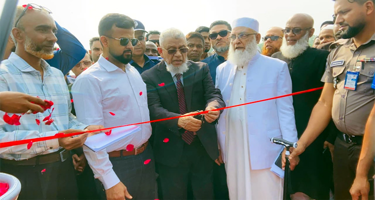 বালাগঞ্জে মেটারনিটি ক্লিনিকের ভিত্তি স্থাপন করলেন বিচারপতি নজরুল ইসলাম