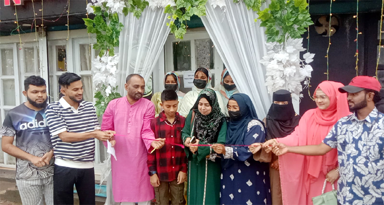 ছাতক উদ্যোক্তা মেলার তিনদিন ব্যাপী ঈদ হেনা ফ্যাস্টিভ্যাল