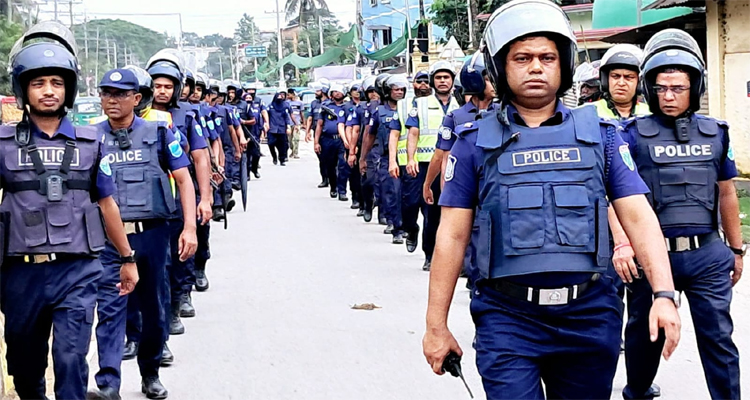 জননিরাপত্তা নিশ্চিত করতে পুলিশের ‘ফোর্স মবিলাইজেশন ড্রিল’ প্রস্তুতির মহড়া